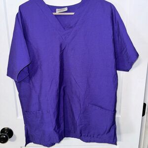 FUNDAMENTAL BRAND WOMENS NURSE TOP SCRUB